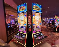 free cash slot games displayed on a mobile screen for Filipino players
